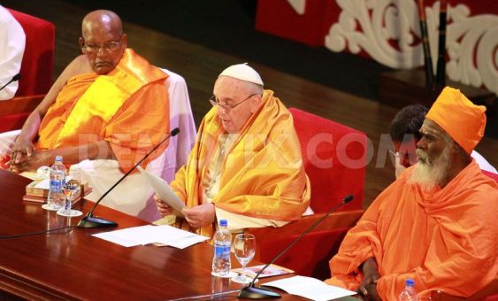 1421175080-day-one-of-pope-francis-visit-to-sri-lanka_6651504